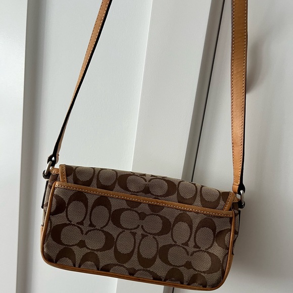 COACH | Vintage y2k crossbody bag - Picture 4 of 9